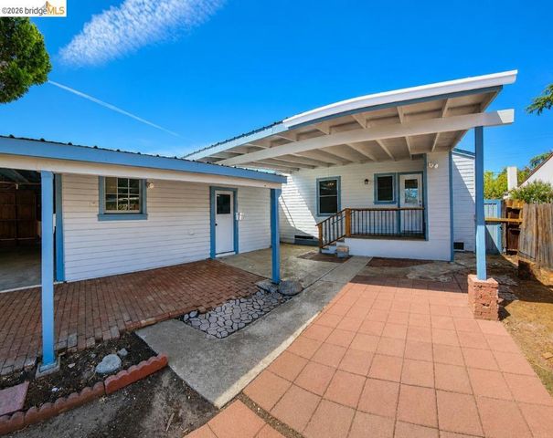 1203 D St, Antioch, CA 94509