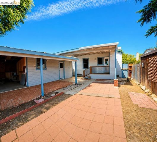1203 D St, Antioch, CA 94509