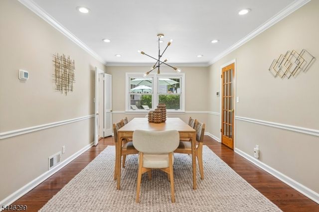 1625 Nottingham Way, Mountainside Boro, NJ 07092