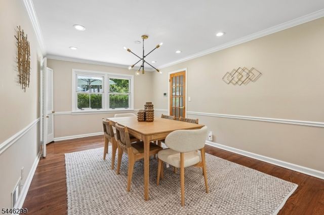 1625 Nottingham Way, Mountainside Boro, NJ 07092