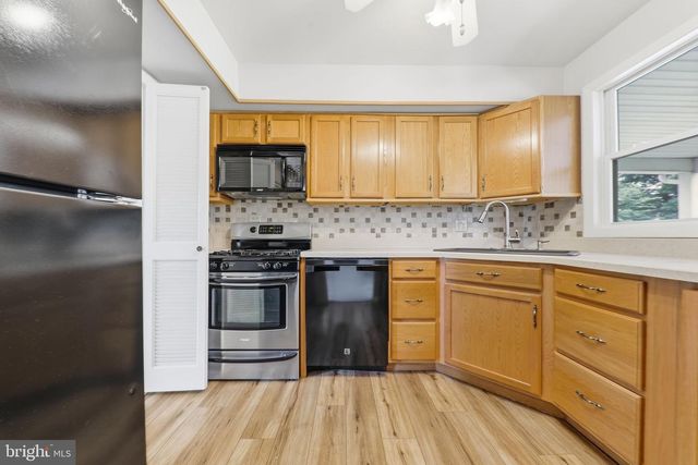 4427 BARTHOLOW RD, Sykesville, MD 21784