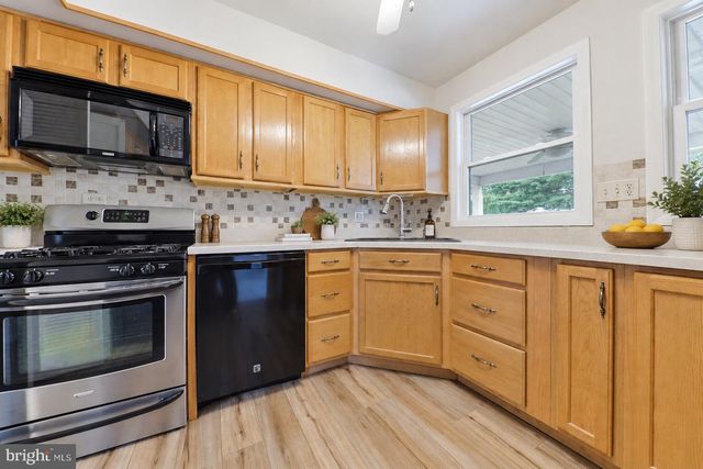 4427 BARTHOLOW RD, Sykesville, MD 21784