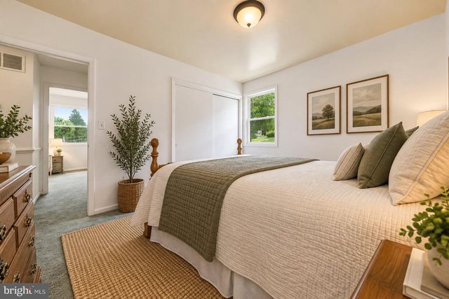 4427 BARTHOLOW RD, Sykesville, MD 21784