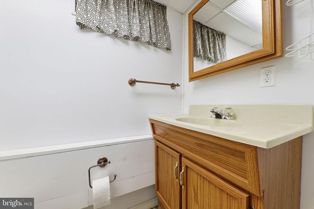 4427 BARTHOLOW RD, Sykesville, MD 21784