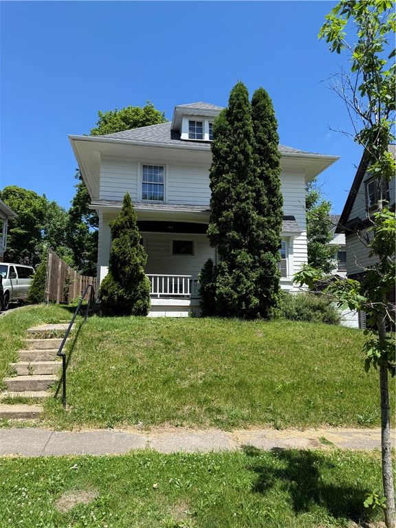 10 Selye Terrace, Rochester, NY 14613