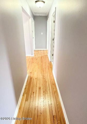 4725 Plum Creek Rd, Taylorsville, KY 40071