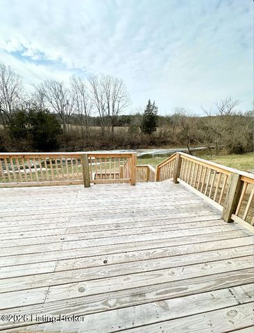 4725 Plum Creek Rd, Taylorsville, KY 40071