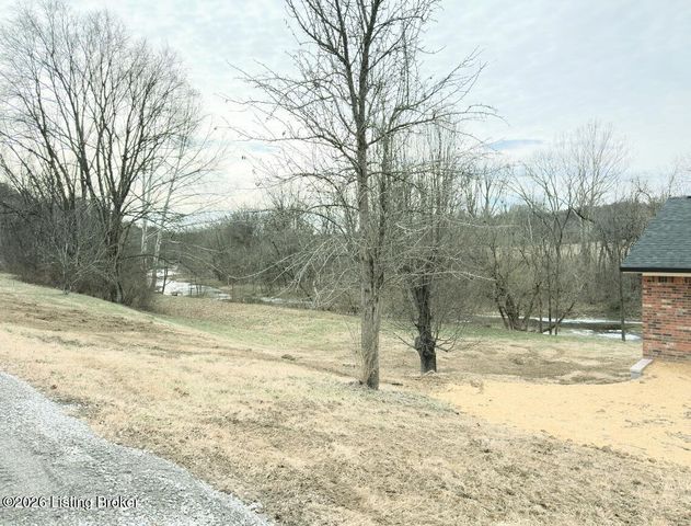 4725 Plum Creek Rd, Taylorsville, KY 40071