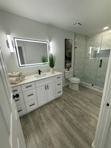 2010 Durham Street, Irving, TX 75062