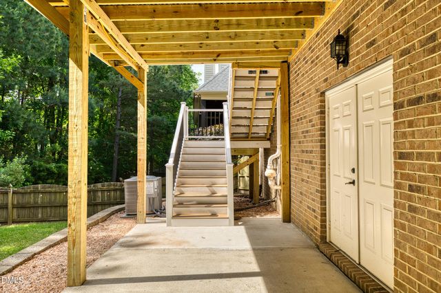 111 Witheridge Court, Apex, NC 27502