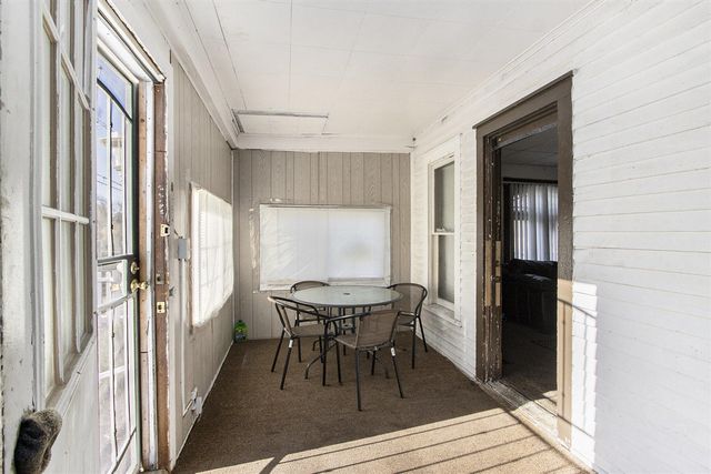 17 Tennyson Avenue, Battle Creek, MI 49015