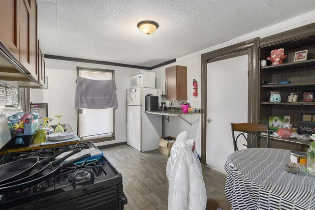 17 Tennyson Avenue, Battle Creek, MI 49015