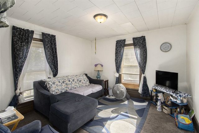 17 Tennyson Avenue, Battle Creek, MI 49015