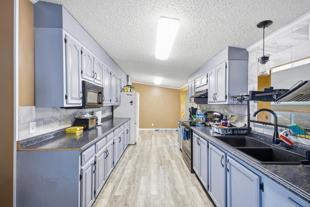 10370 Township Rd 57 NE, Roseville, OH 43777