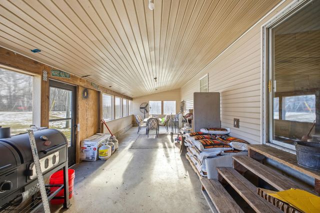 10370 Township Rd 57 NE, Roseville, OH 43777