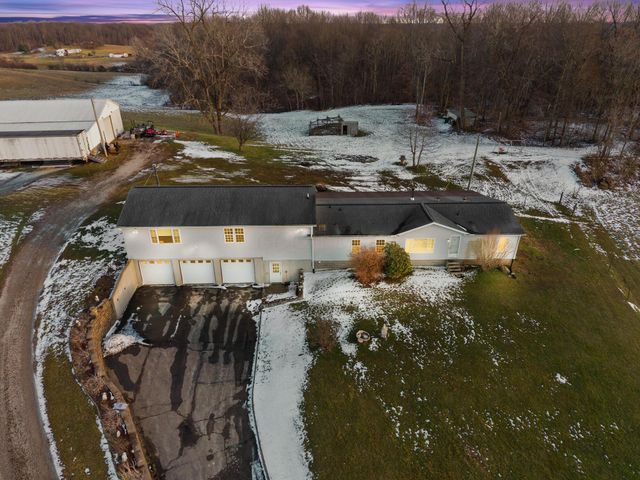 10370 Township Rd 57 NE, Roseville, OH 43777