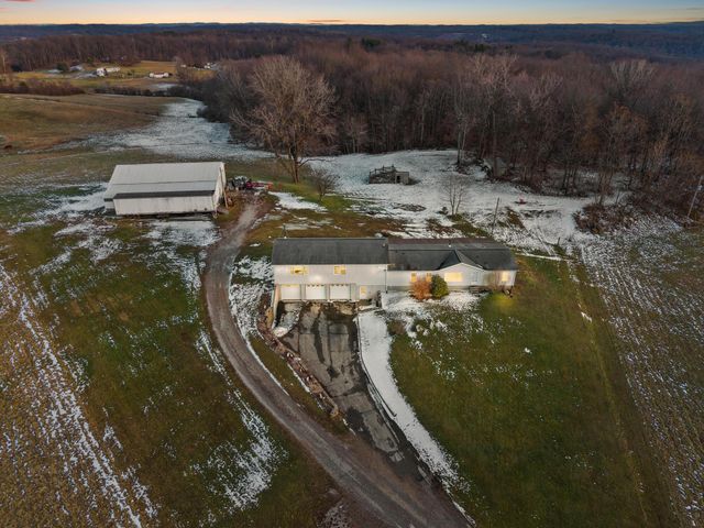 10370 Township Rd 57 NE, Roseville, OH 43777