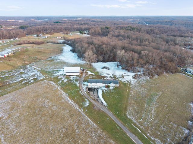 10370 Township Rd 57 NE, Roseville, OH 43777