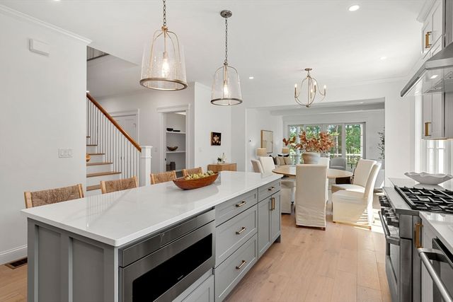 2 Golf Cottage Way 2, Mattapoisett, MA 02739