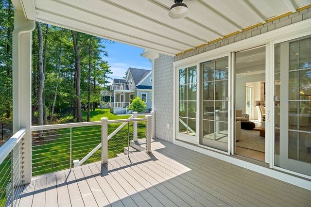 2 Golf Cottage Way 2, Mattapoisett, MA 02739