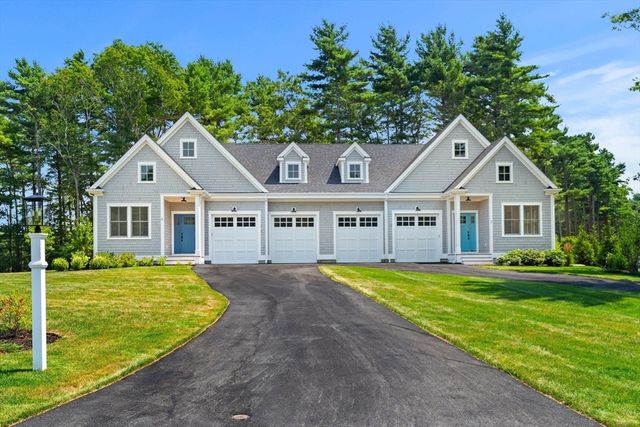 2 Golf Cottage Way 2, Mattapoisett, MA 02739