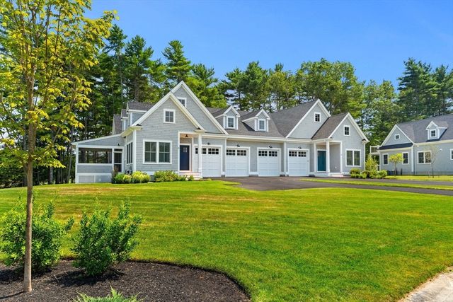 2 Golf Cottage Way 2, Mattapoisett, MA 02739