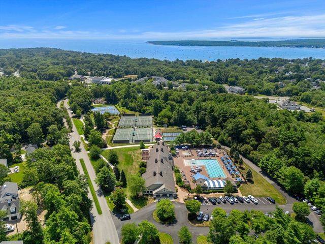 2 Golf Cottage Way 2, Mattapoisett, MA 02739