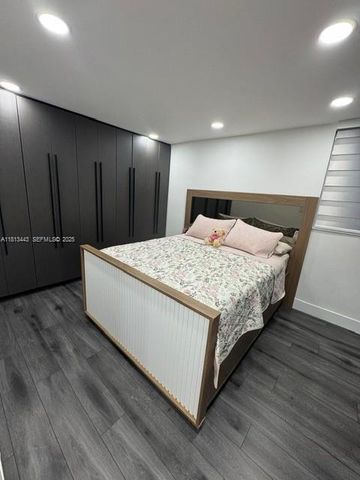 4550 NW 9th Street 520E, Miami, FL 33126