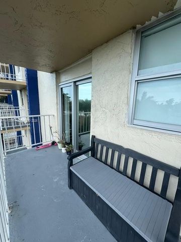 4550 NW 9th Street 520E, Miami, FL 33126