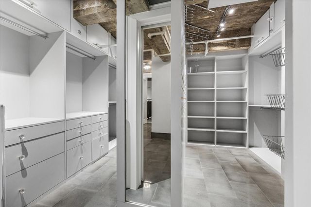 915 Franklin Street 9N, Houston, TX 77002