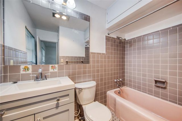 106 15TH STREET, Belleair Beach, FL 33786