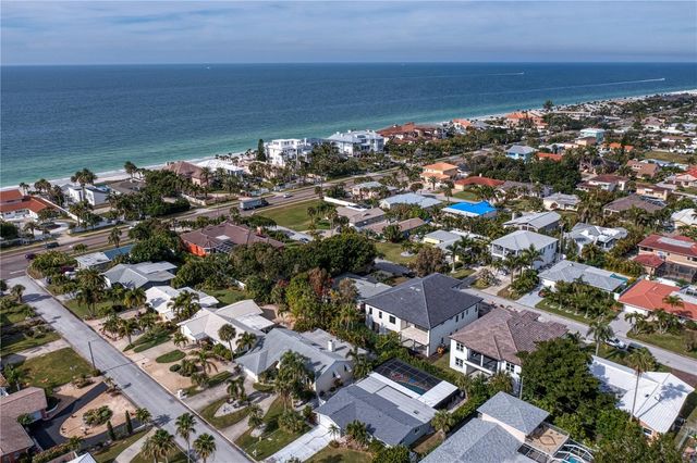 106 15TH STREET, Belleair Beach, FL 33786