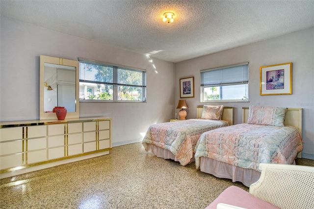 106 15TH STREET, Belleair Beach, FL 33786