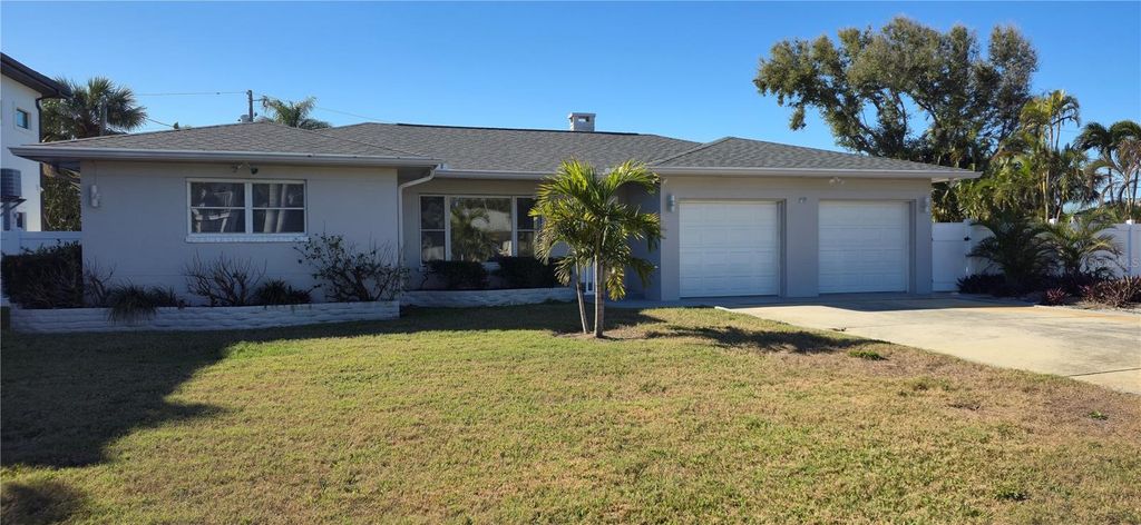 106 15TH STREET, Belleair Beach, FL 33786