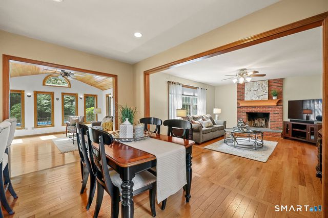 209 Lancaster Way, Cheshire, CT 06410