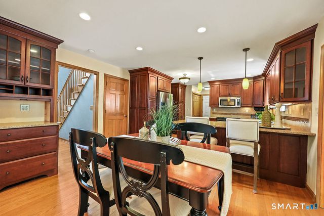 209 Lancaster Way, Cheshire, CT 06410