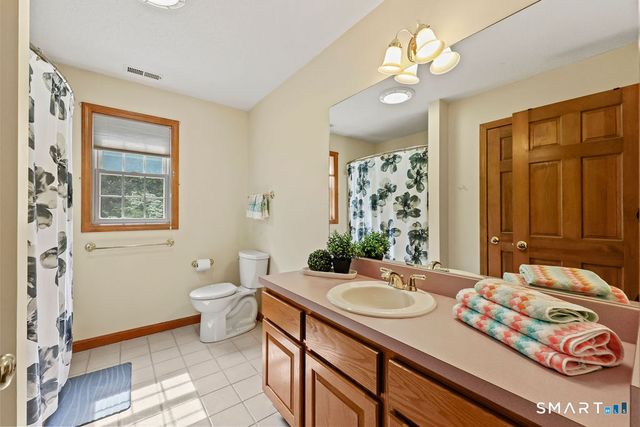 209 Lancaster Way, Cheshire, CT 06410