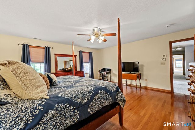 209 Lancaster Way, Cheshire, CT 06410