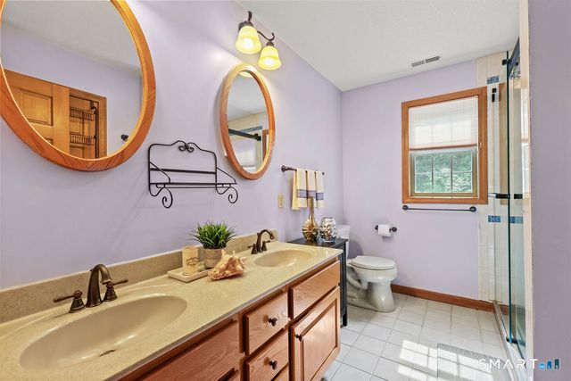 209 Lancaster Way, Cheshire, CT 06410