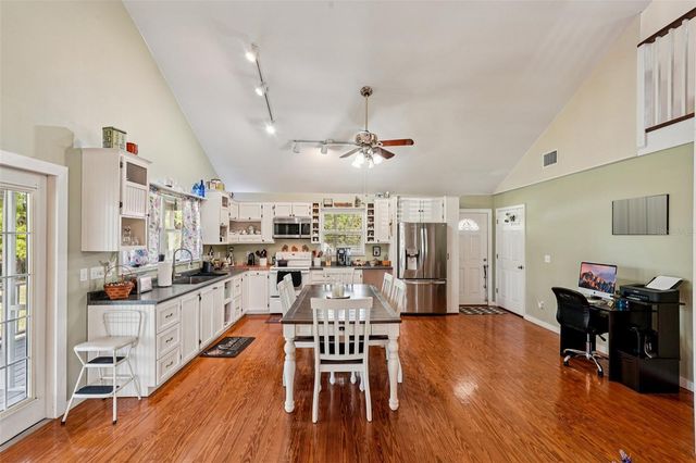 4213 UNCLE BRACK AVENUE, Ruskin, FL 33570