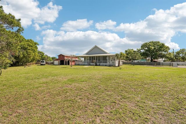 4213 UNCLE BRACK AVENUE, Ruskin, FL 33570