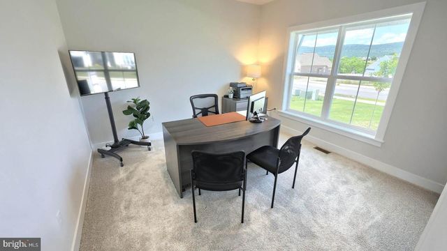 130 SOUTH MOUNTAIN DR, Carlisle, PA 17013