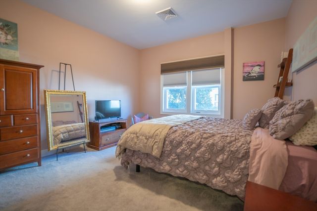 278 Court Street 101, Plymouth, MA 02360