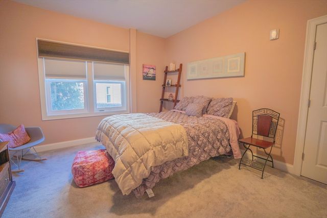 278 Court Street 101, Plymouth, MA 02360