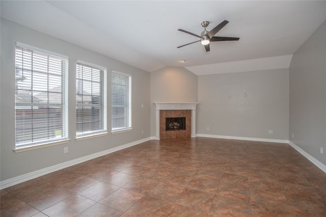 6122 Fieldcrest Lane, Sachse, TX 75048