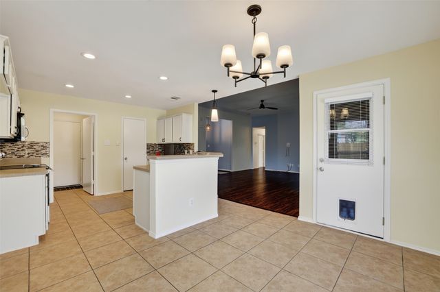 107 Cottonwood Drive, Fate, TX 75189