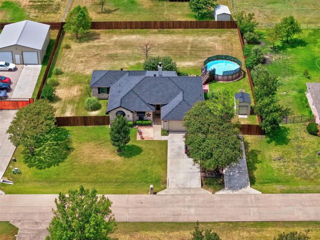 107 Cottonwood Drive, Fate, TX 75189