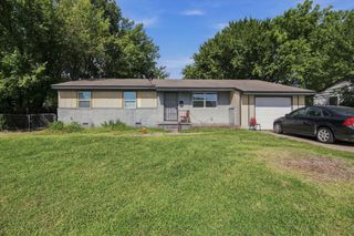 4632 N Frankfort Avenue E, Tulsa, OK 74126