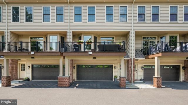 274 W ASHLAND ST, Doylestown, PA 18901