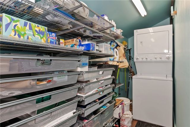 28999 Cedar Terrace, Cedar Glen, CA 92321